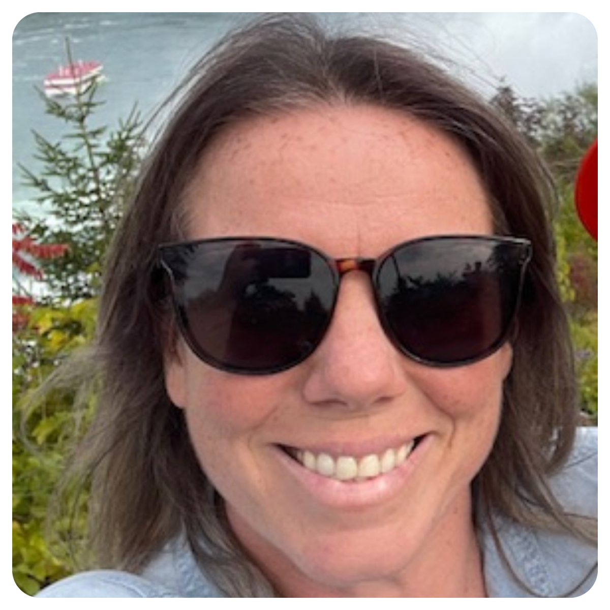 Nina Davila - Travelstyler